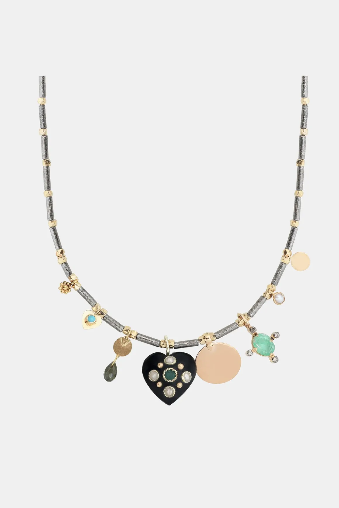 Collier Hearty