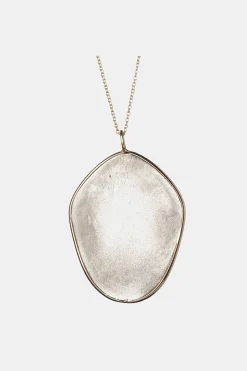 Collier Tom